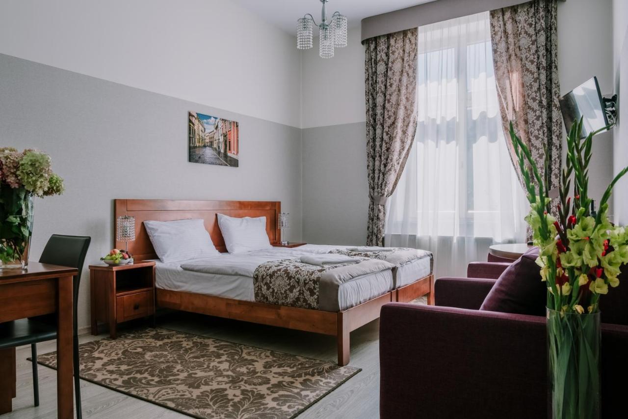 Dream Garden Palace Aparthotel Krakow Exterior photo
